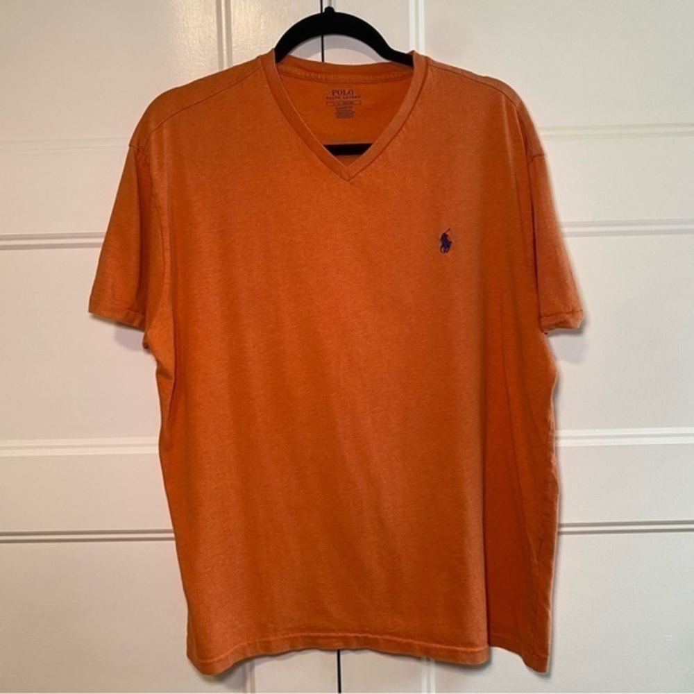 POLO Men’s Orange V-Neck T-Shirt Shirt Classic Fit Short Sleeve Size Large
